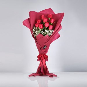 Bouquet with red roses 