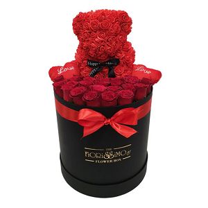 Rose Bear και κόκκινα τριαντάφυλλα!