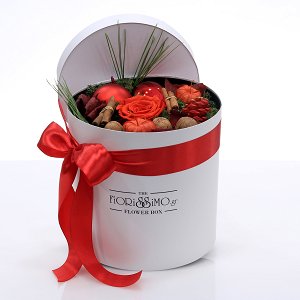 Box with preserved and forever rose!