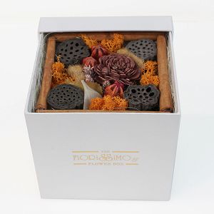 Dried flowers in a box