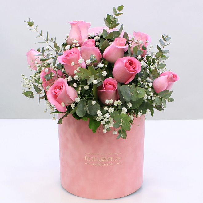 Pink Roses in velvet Box Big