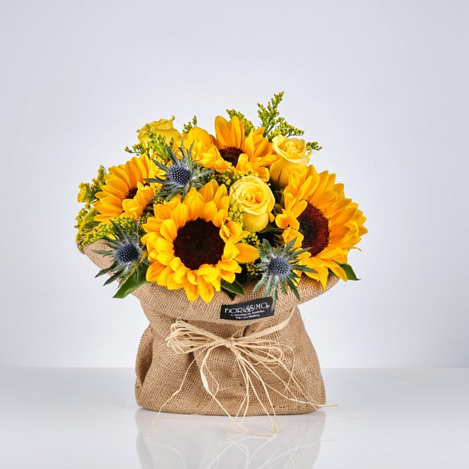 Arrangement with sun flowers!