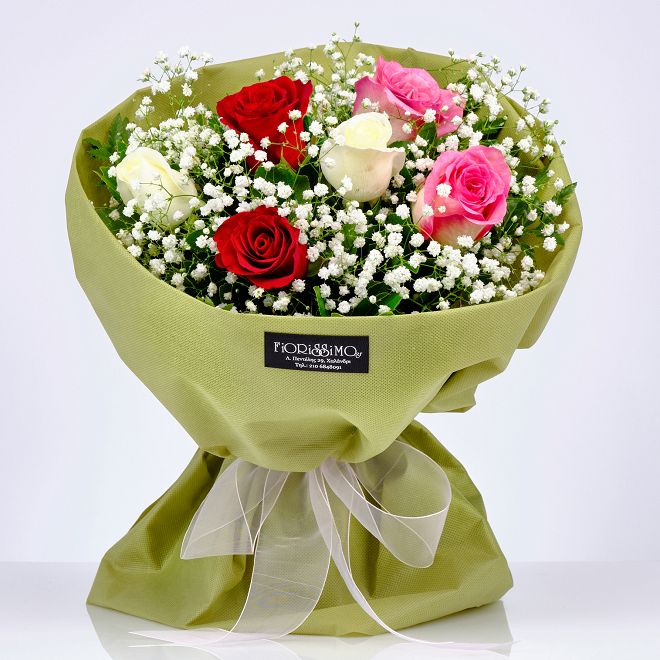 Love Bouquet With Roses!