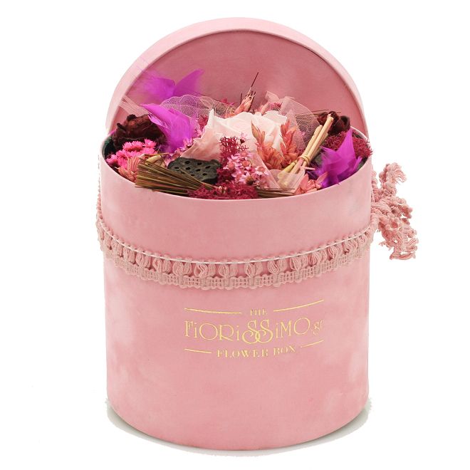 Courier-Dry flowers in pink velvet box!