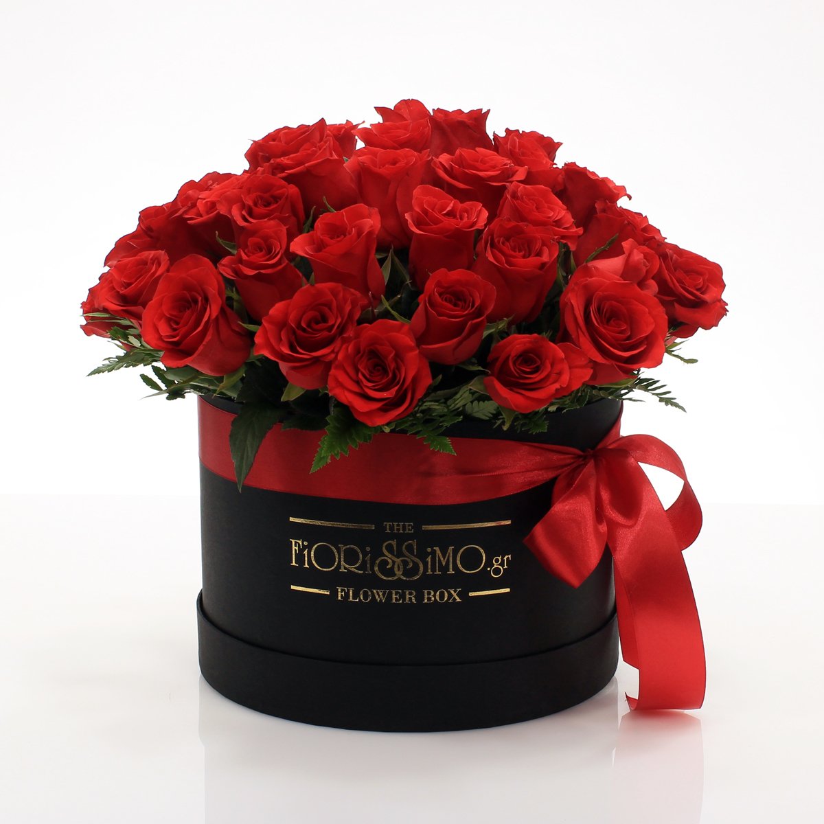 Κουτί με κόκκινα τριαντάφυλλα