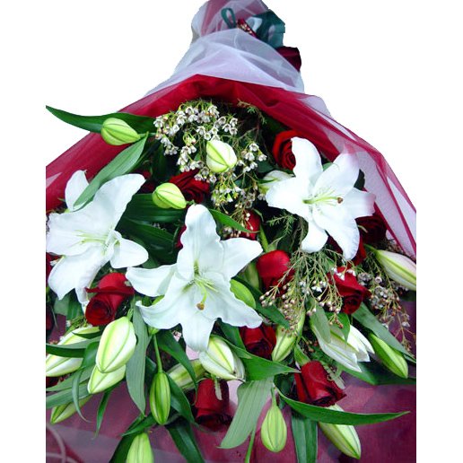 Bouquet Of Lillies And Roses