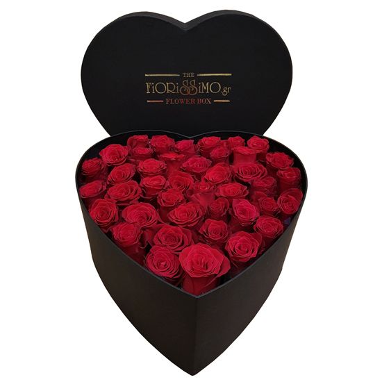 Μαύρο κουτί καρδιά με κόκκινα τριαντάφυλλα!