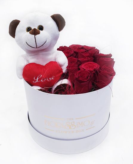Λευκό κουτί με κόκκινα τριαντάφυλλα και αρκουδάκι