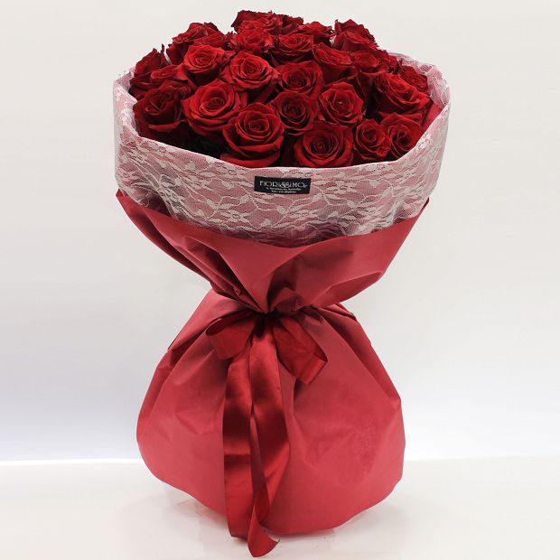 Longstem Bighead Bouquet Of Red Roses