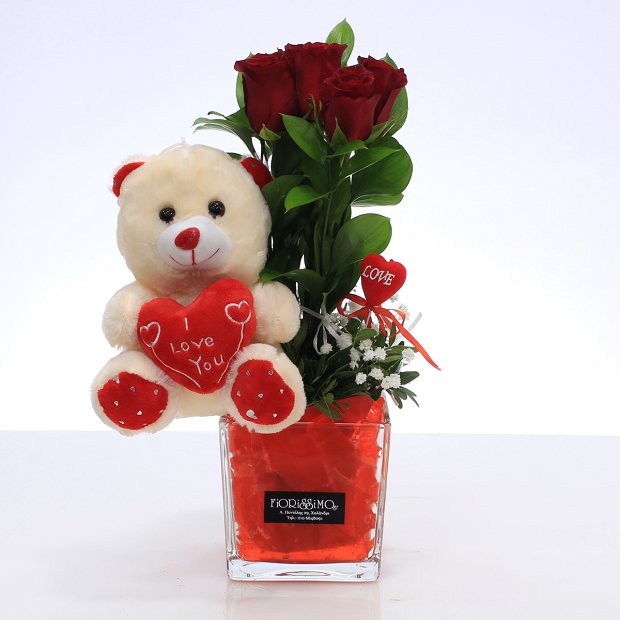 Bear and roses in vase!
