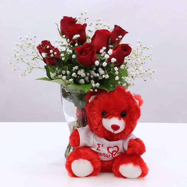 Bouquet with red roses and tedy!
